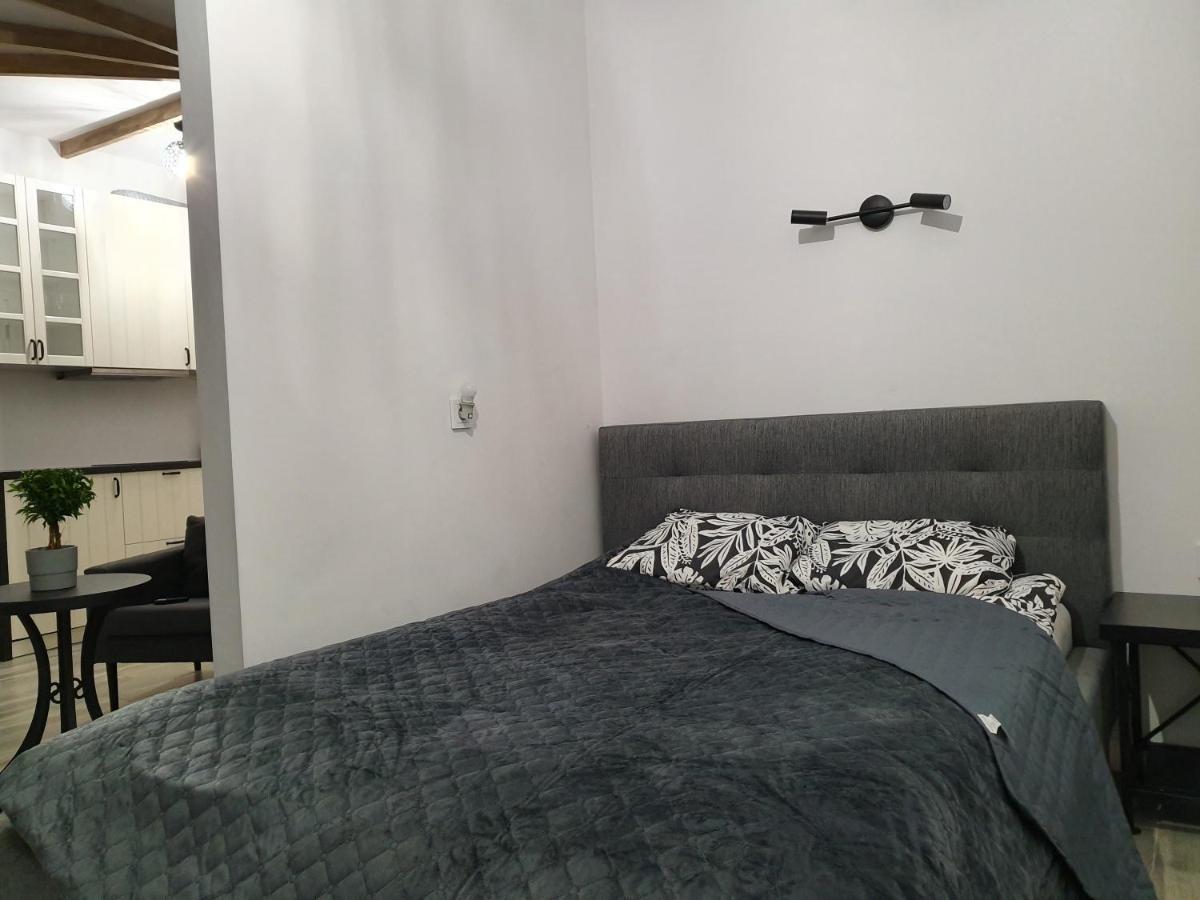 Apartamentai Su Jacuzzi Panevėžys Exterior foto