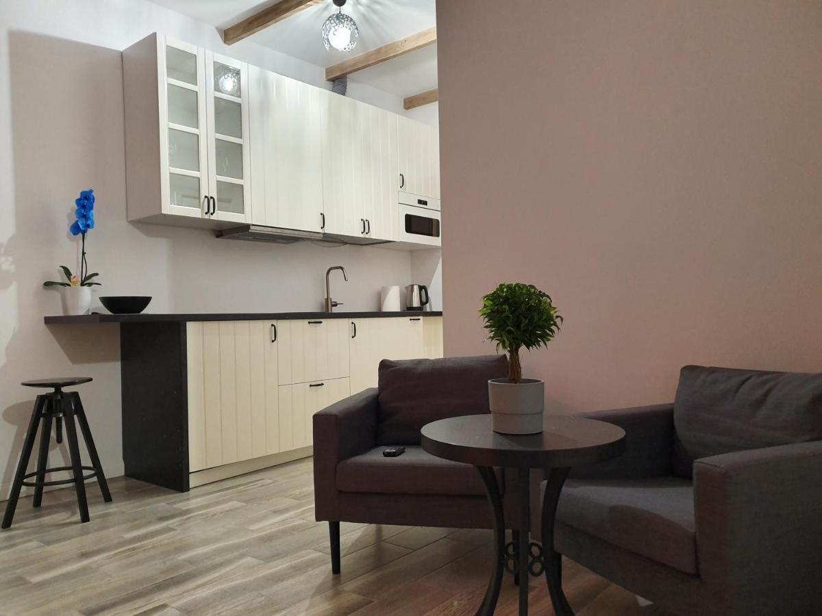Apartamentai Su Jacuzzi Panevėžys Exterior foto